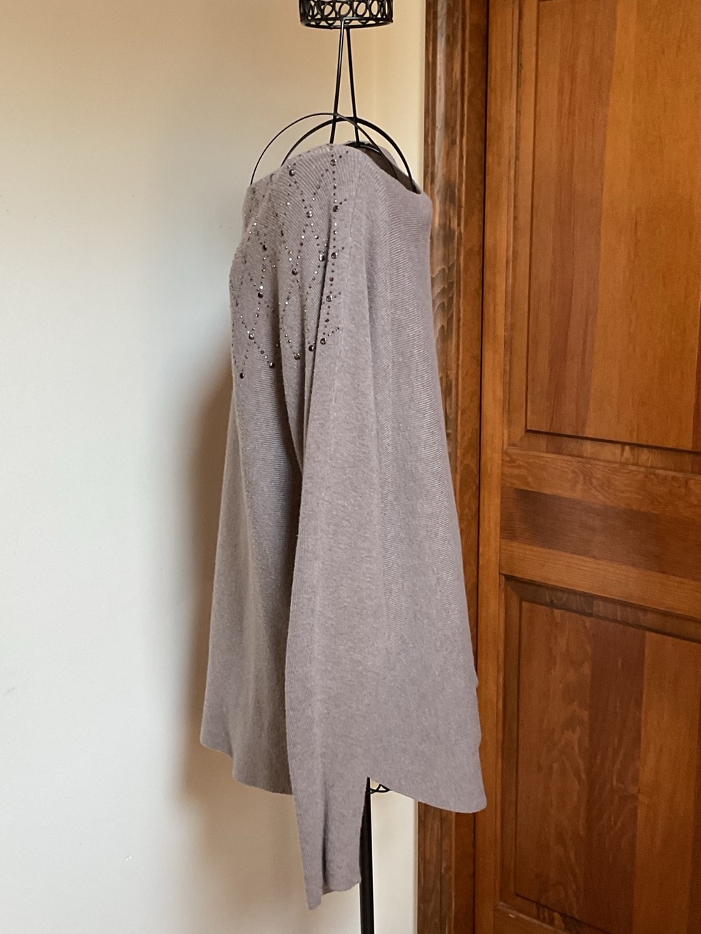 Villa Milano Embellished Taupe Off-the-Shoulder Sweater XL - Picture 3 of 7